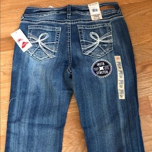 Wallflower Distressed Bootcut Jeans sz 11 Long